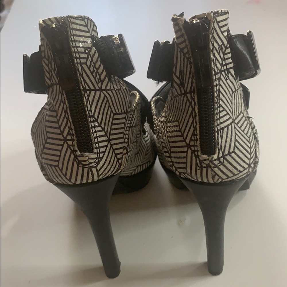 BCBGeneration Shoes - Picture 5 of 5